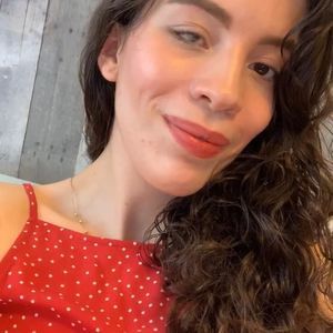 Meet your Posher, Gabriela